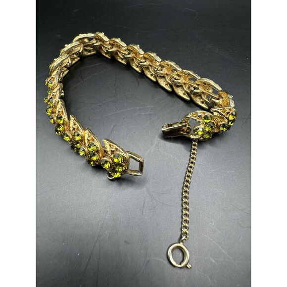 Weiss Rhinestone Link Bracelet Vintage Safety Clasp Green Gold Tone Signed - Picture 9 of 10